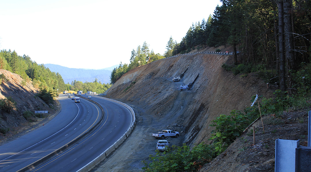 Glendale Hugo Paving & Sexton Climbing Lane Oregon rock drilling and blasting highway construction
