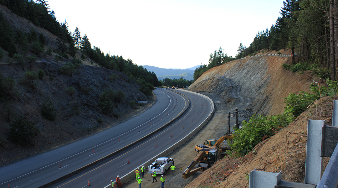 Glendale Hugo Paving & Sexton Climbing Lane Oregon rock drilling and blasting highway construction
