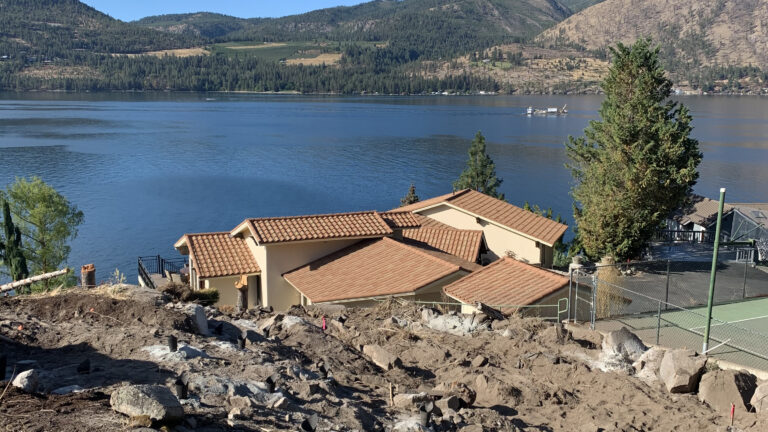 Lake Chelan, Washington rock drilling and blasting construction job